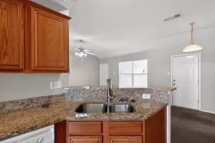 1715 Reynolds St, Lancaster, TX 75134 - Photo 11
