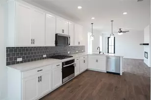 8933 Acorn Ave, Justin, TX 76247 - Photo 5
