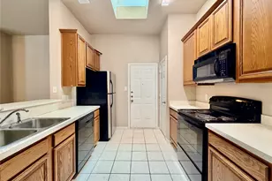 1506 Poinsettia Blvd, Denton, TX 76208 - Photo 5