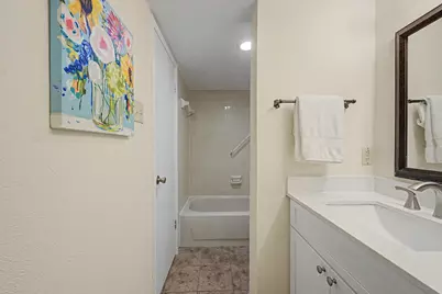 831 Creekside Drive, Lewisville, TX 75067 - Photo 19