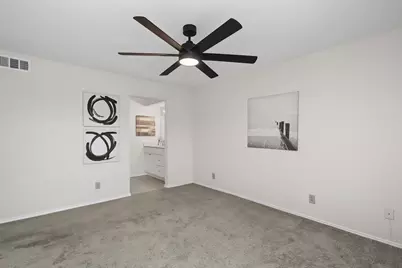 831 Creekside Drive, Lewisville, TX 75067 - Photo 19