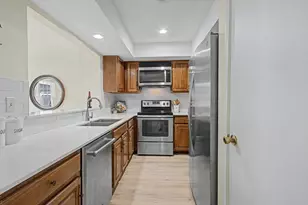 831 Creekside Dr, Lewisville, TX 75067 - Photo 17