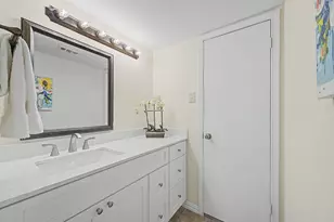 831 Creekside Dr, Lewisville, TX 75067 - Photo 21