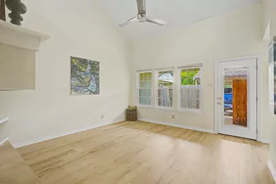 831 Creekside Drive, Lewisville, TX 75067 - Photo 13