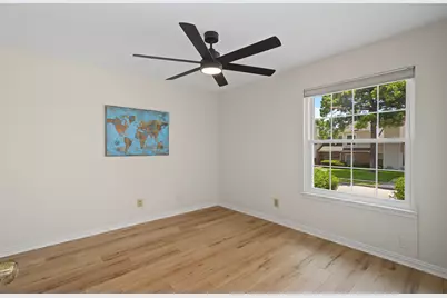831 Creekside Drive, Lewisville, TX 75067 - Photo 13