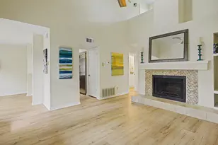 831 Creekside Dr, Lewisville, TX 75067 - Photo 15