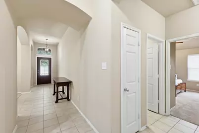 9125 Rainland Court, Arlington, TX 76002 - Photo 7
