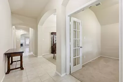 9125 Rainland Court, Arlington, TX 76002 - Photo 3