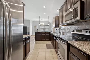 2003 Carriage Rd, Heartland, TX 75126 - Photo 9