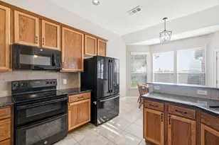 10909 Owl Creek Dr, Fort Worth, TX 76179 - Photo 13