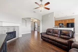 10909 Owl Creek Dr, Fort Worth, TX 76179 - Photo 11
