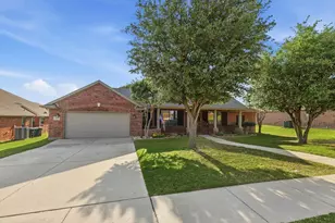 10909 Owl Creek Dr, Fort Worth, TX 76179 - Photo 5