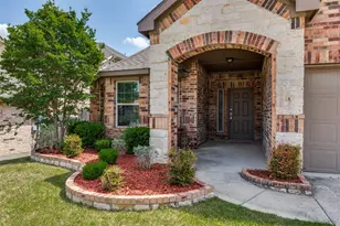 8705 Regal Royale Dr, Fort Worth, TX 76108 - Photo 3