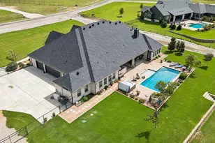 1025 High Pt St, Weatherford, TX 76087 - Photo 5