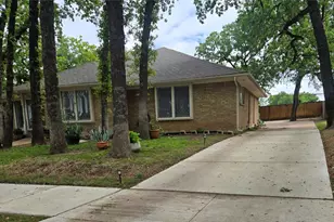 2024 Crooked Creek Ln, Arlington, TX 76006 - Photo 21