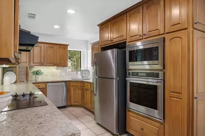 6709 Johns Court, Arlington, TX 76016 - Photo 7