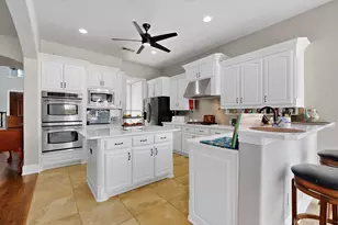 404 Broken Sword Dr, Lewisville, TX 75056 - Photo 15