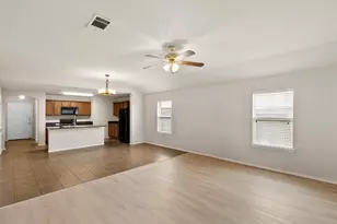 404 Paddock Ln, Celina, TX 75009 - Photo 3