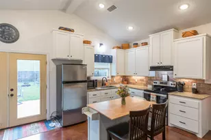 109 Charnel St, Clyde, TX 79510 - Photo 9
