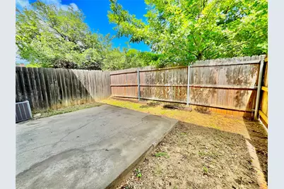2620 Bolivar Street, Denton, TX 76201 - Photo 11