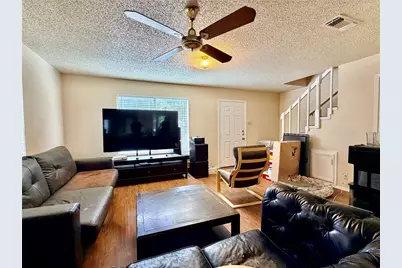 2620 Bolivar Street, Denton, TX 76201 - Photo 3