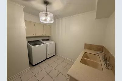1601 Skyline Drive, Sherman, TX 75092 - Photo 31