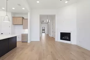 1008 Clearwater Dr, Lakewood Village, TX 75068 - Photo 9