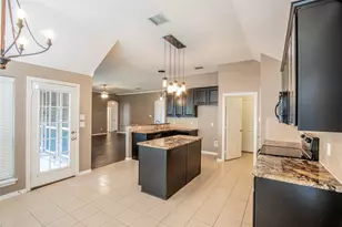 111 Singletree Ln, Willow Park, TX 76087 - Photo 11