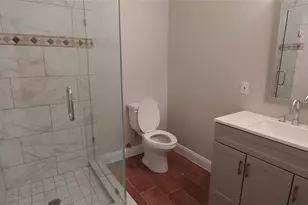 1012 E Oak St, Denton, TX 76205 - Photo 17