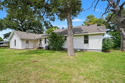 11015 State Highway 171, Covington, TX 76636 - Photo 23