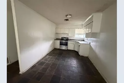 2604 Pinoak Street, Granbury, TX 76048 - Photo 5