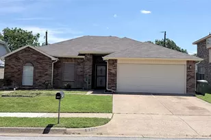 6709 Pecanwood Dr, Arlington, TX 76001 - Photo 1