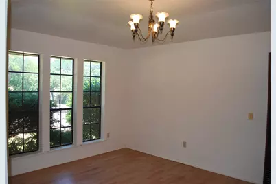 1416 Sandy Creek Drive, Denton, TX 76205 - Photo 5