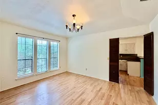 1416 Sandy Creek Dr, Denton, TX 76205 - Photo 3