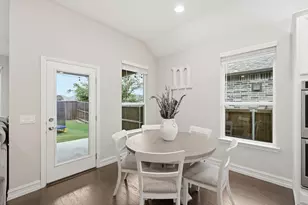 9409 Leisure Pace Ln, Little Elm, TX 75068 - Photo 17