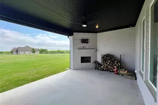 252 Harvard Ln, Springtown, TX 76082 - Photo 31