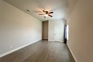 252 Harvard Ln, Springtown, TX 76082 - Photo 29