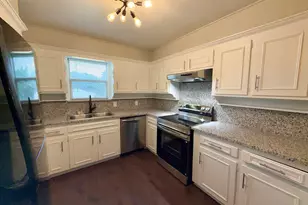 901 Gregory Ave, Bedford, TX 76022 - Photo 5