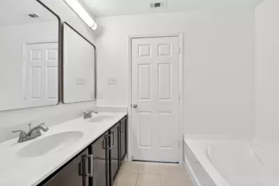 1800 Christopher Creek Drive, Little Elm, TX 75068 - Photo 11