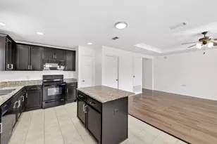 1800 Christopher Creek Dr, Little Elm, TX 75068 - Photo 21