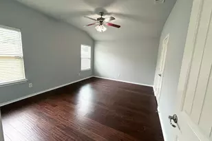 2109 Sweetwood Dr, Fort Worth, TX 76131 - Photo 9