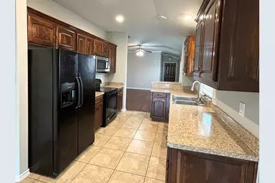 2109 Sweetwood Drive, Fort Worth, TX 76131 - Photo 7