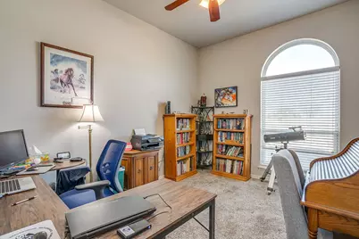 801 Creek Hollow Lane, Fort Worth, TX 76131 - Photo 21