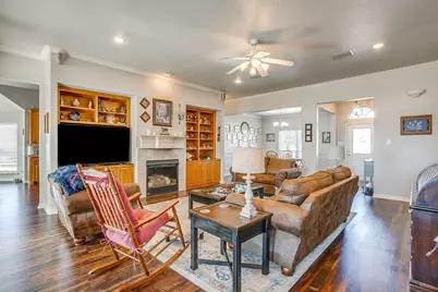 801 Creek Hollow Lane, Fort Worth, TX 76131 - Photo 7