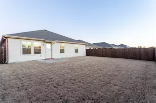 1009 Riverstone Trl, Princeton, TX 75407 - Photo 5