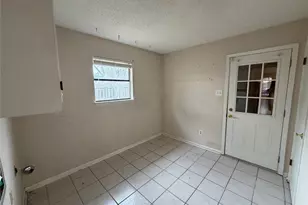 1115 Green River Trail, Cleburne, TX 76033 - Photo 17
