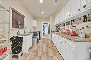 100 Shadle Ridge Ct, Poolville, TX 76487 - Photo 13