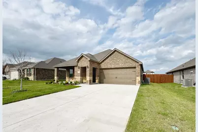 390 Zenyatta Drive, Waxahachie, TX 75165 - Photo 3