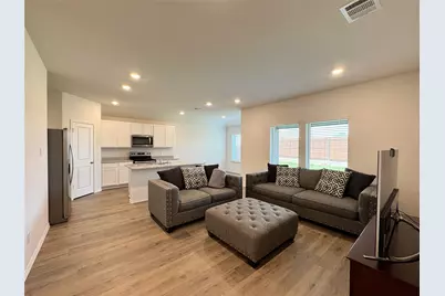 390 Zenyatta Drive, Waxahachie, TX 75165 - Photo 5