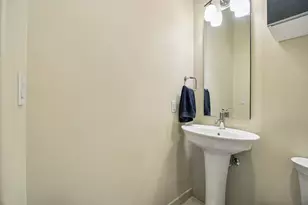 724 Grove St, Fort Worth, TX 76102 - Photo 5